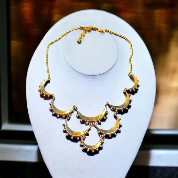 Vintage Crescent Moon Gold Tone Bib Necklace - Picture 2 of 3